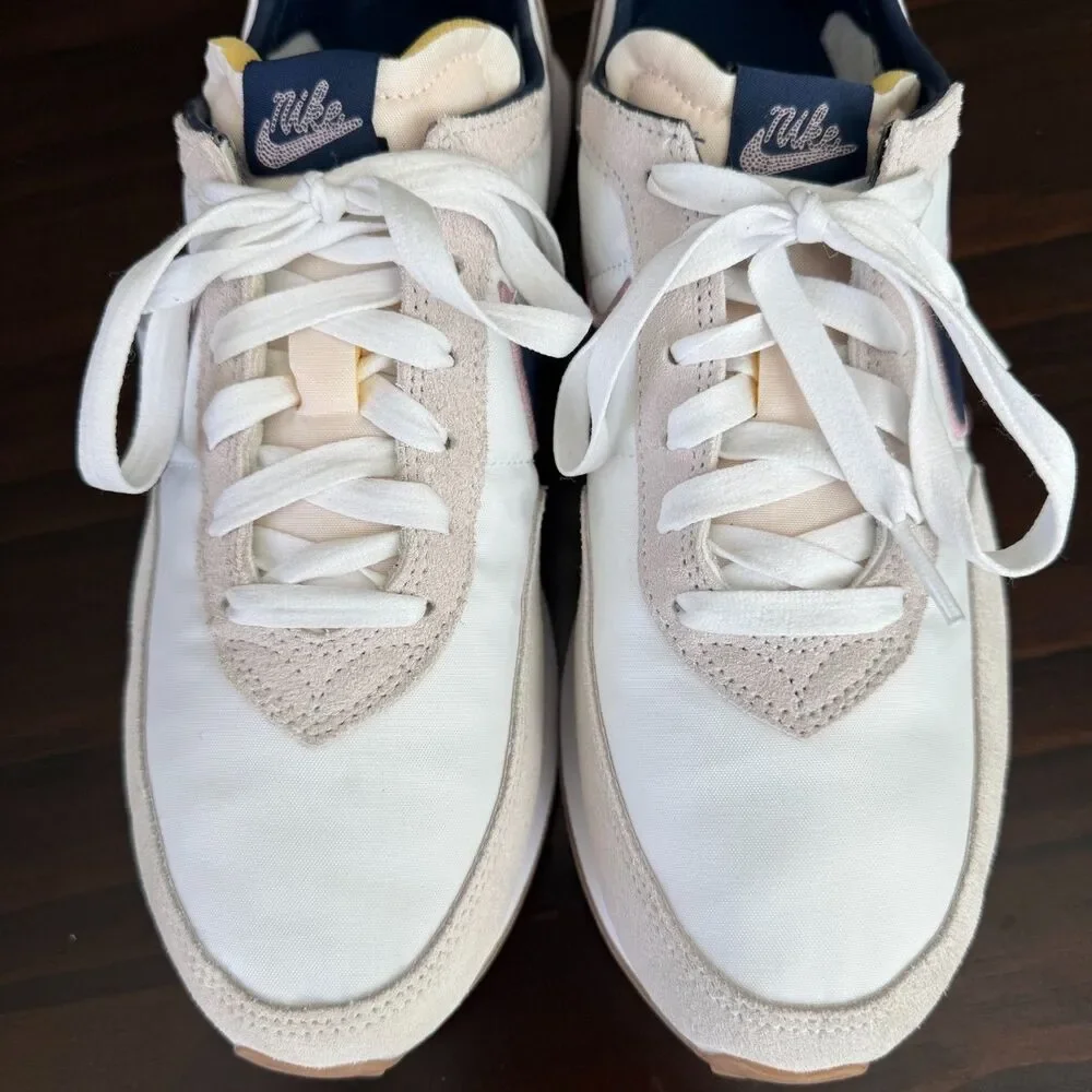 Nike Waffle Trainer 2 SE White/Navy-Pink DJ0345-100 Women's Size 8.5